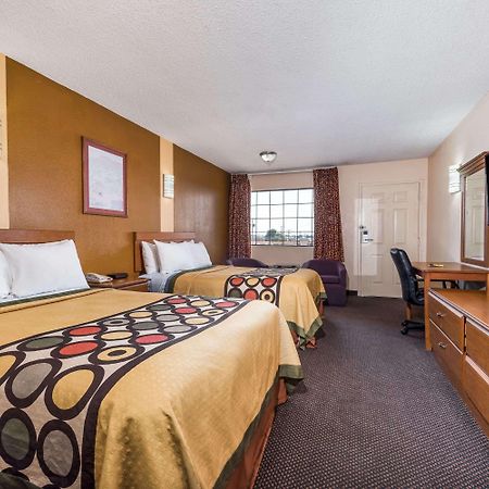 Super 8 By Wyndham Waco/Mall Area Tx Exterior photo