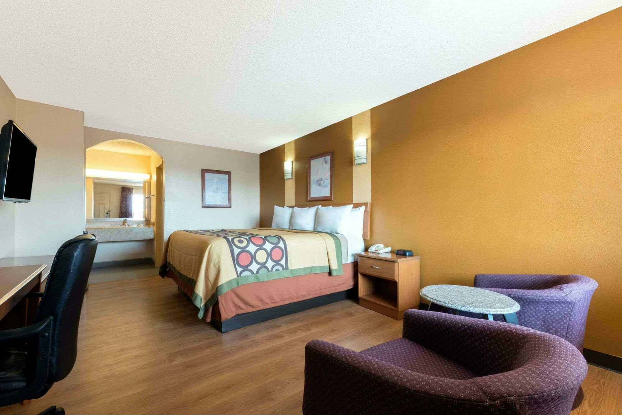 Super 8 By Wyndham Waco/Mall Area Tx Exterior photo