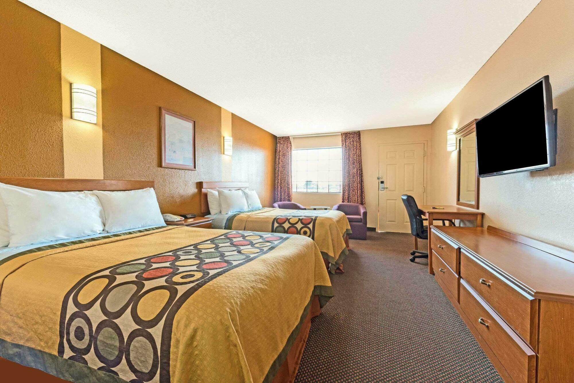 Super 8 By Wyndham Waco/Mall Area Tx Exterior photo